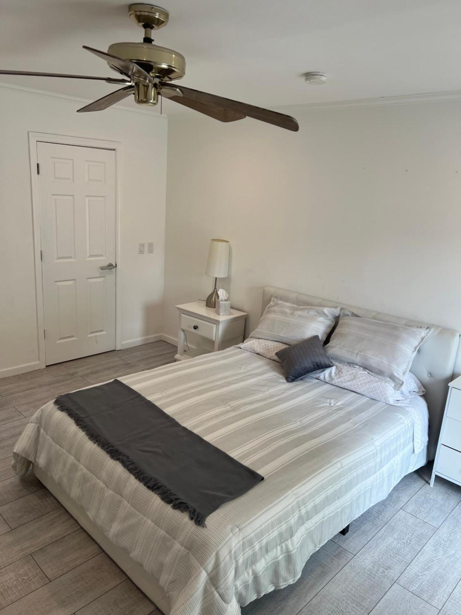 Cozy Private Suite 5 Min From Saint Francis Hospital And Woodland Hills Mall Талса Экстерьер фото